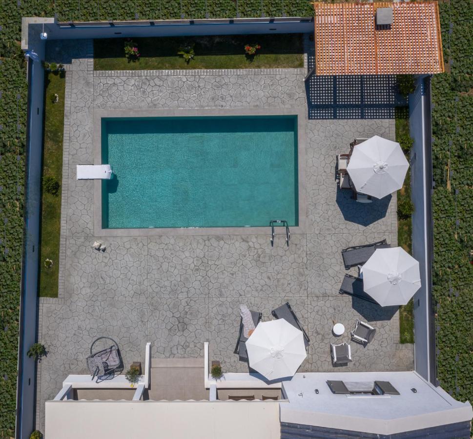 Bluewind Villa Sarakinadhon